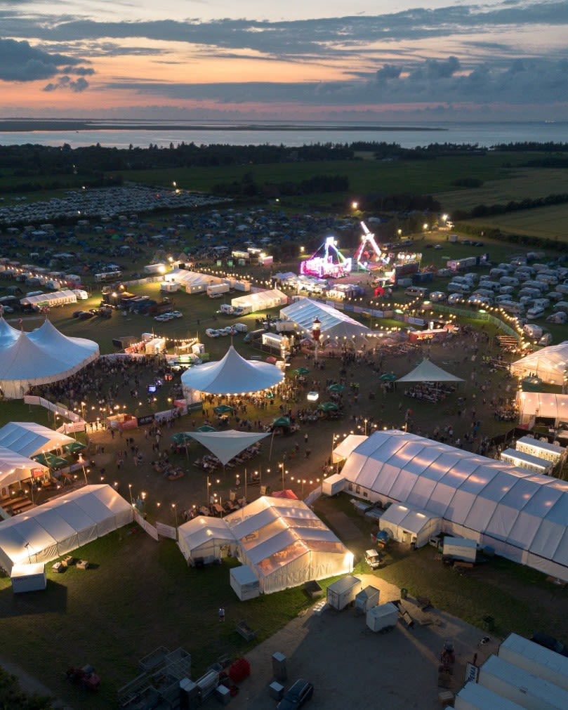 Musik, fællesskab og frivillige kræfter – derfor vender gæsterne tilbage til Bork Festival år efter år