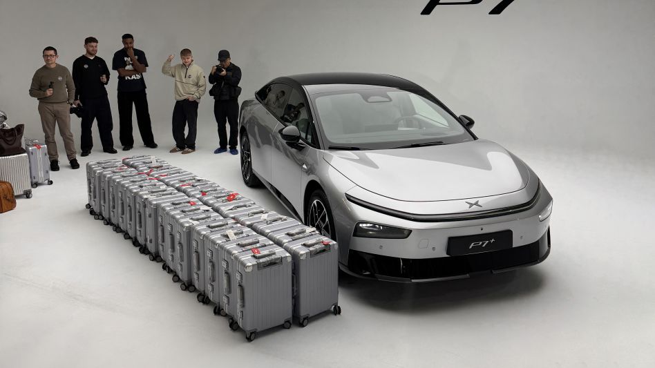 Den har former som en coupé, men plads som en stationcar