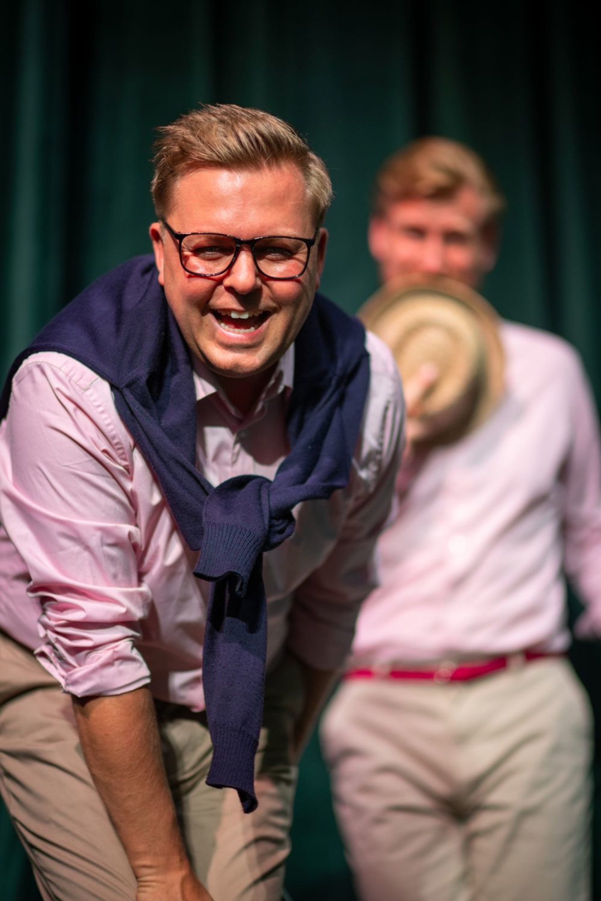 For Jeff Ace Schjerlund begynder næste sæson længe før publikum finder deres pladser i salen. 