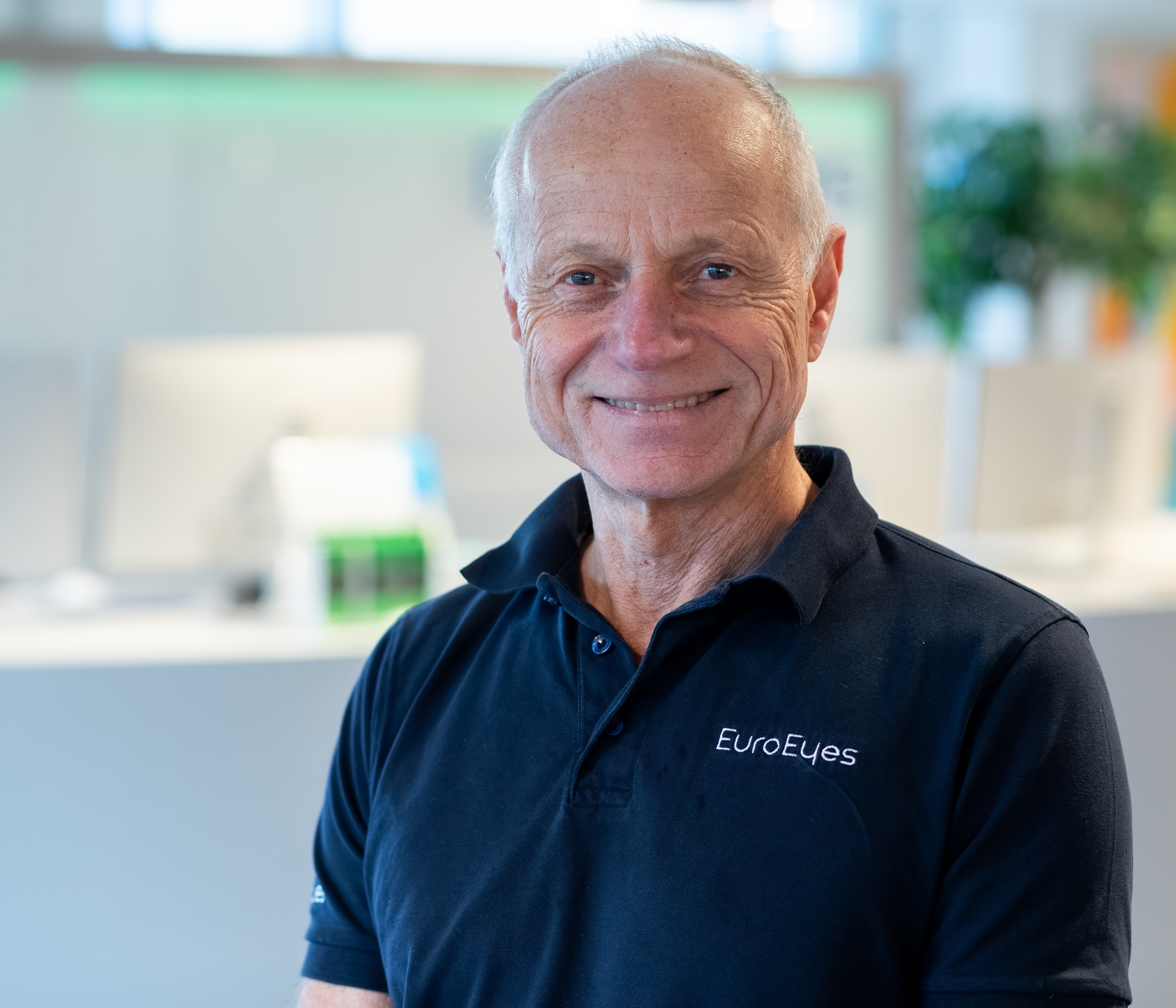 Jannik Boberg-Ans Dr. Jannik Boberg-Ans er øjenkirurg, medicinsk leder af EuroEyes Danmark og har i over 30 år. Han er blandt de internationalt mest anerkendte inden for synskorrigerende indgreb. Jannik Boberg-Ans er blandt landets førende øjenkirurger.